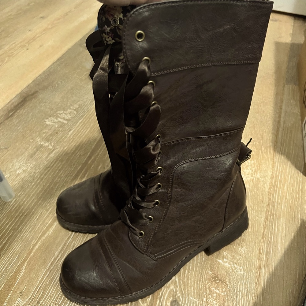 Womens combat boots